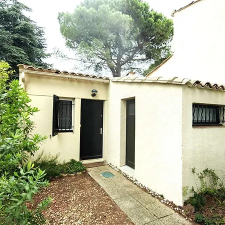Pour 4 Avec Jardin Et Parking Prive - Fr-1-607-233 Agde