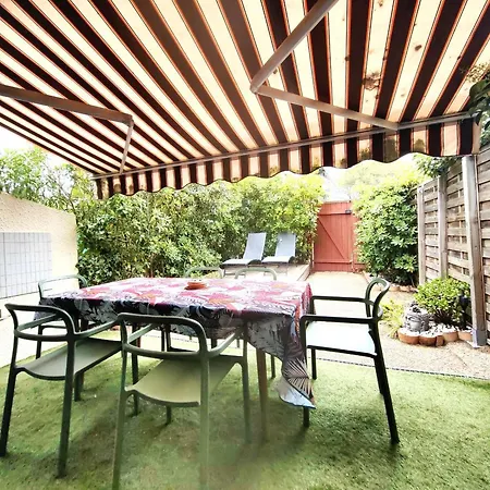 Pour 4 Avec Jardin Et Parking Prive - Fr-1-607-233 Apartment Agde
